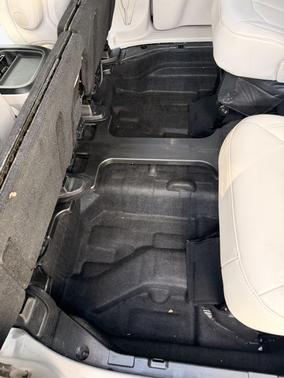 White 2021 Chrysler Voyager LXI