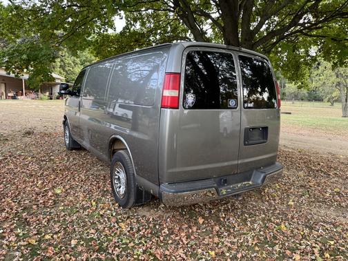 2011 Chevrolet Express 1500 Work Van