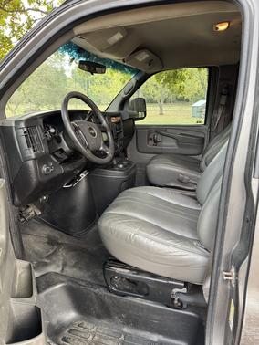 2011 Chevrolet Express 1500 Work Van