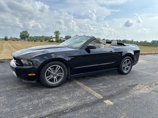 2012 Ford Mustang V6 Premium