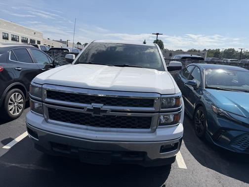 White 2015 Chevrolet Silverado 1500 1LT