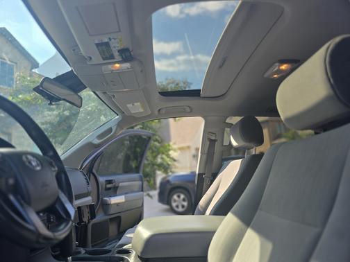 2018 Toyota Sequoia SR5