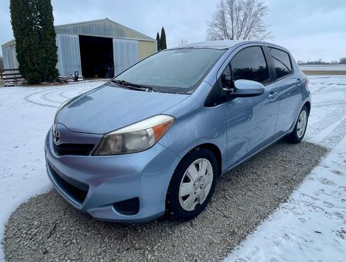 2013 Toyota Yaris LE