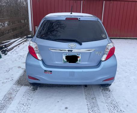 2013 Toyota Yaris LE