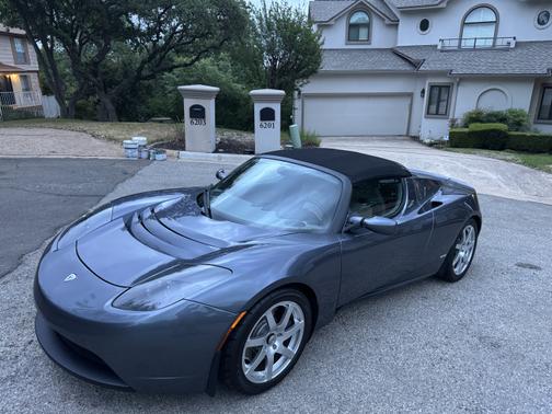 2010 Tesla Roadster Sport