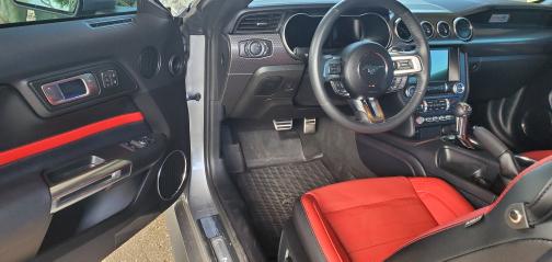 2022 Ford Mustang EcoBoost