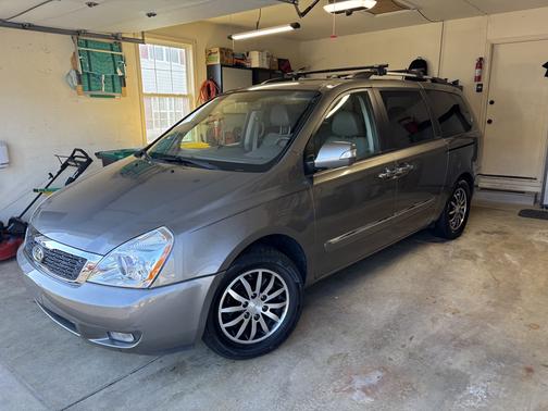 2011 Kia Sedona EX