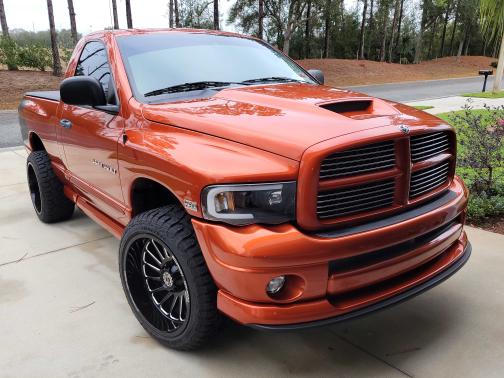 2005 Dodge Ram 1500 Laramie