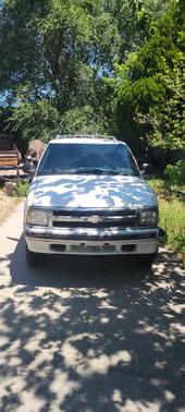 White 1995 Chevrolet Blazer Base