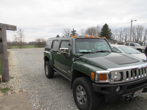 2006 Hummer H3 Base