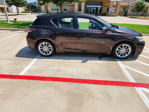 2011 Lexus CT 200h Base