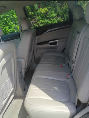 Black 2008 Saturn Vue Green Line Base