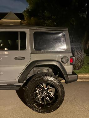 Gray 2019 Jeep Wrangler Unlimited Sport