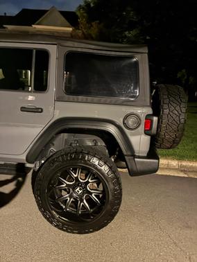 Gray 2019 Jeep Wrangler Unlimited Sport