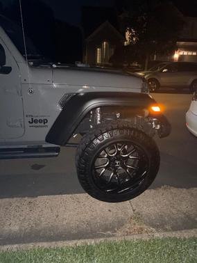 Gray 2019 Jeep Wrangler Unlimited Sport
