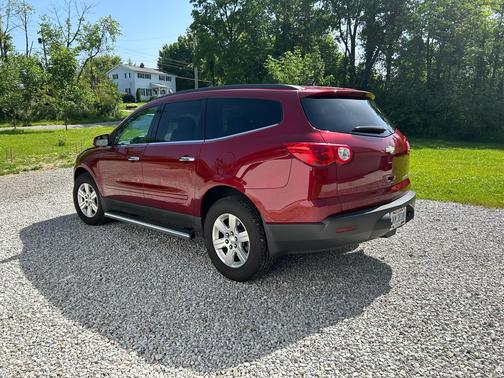 Red 2011 Chevrolet Traverse LT
