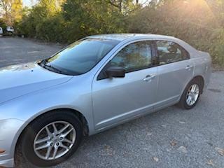 2011 Ford Fusion S