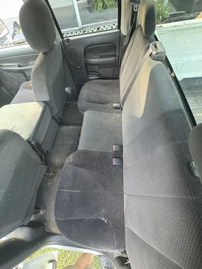 2005 Dodge Ram 2500 SLT Quad Cab