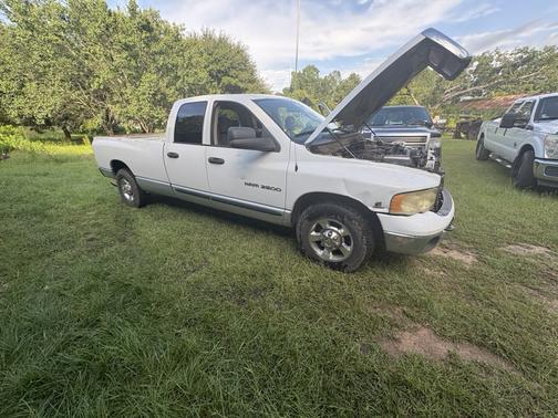 2005 Dodge Ram 2500 SLT Quad Cab