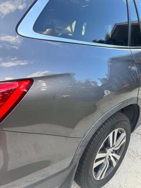 Gray 2016 Honda Pilot EX-L