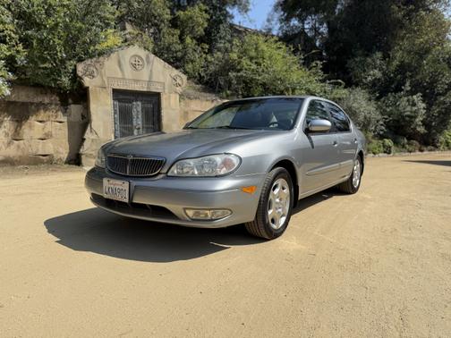 2000 INFINITI I30 Touring