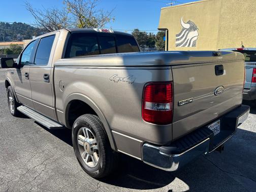 2005 Ford F-150 Lariat SuperCrew