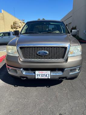 2005 Ford F-150 Lariat SuperCrew