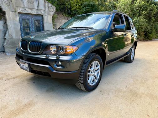 Green 2004 BMW X5 3.0i