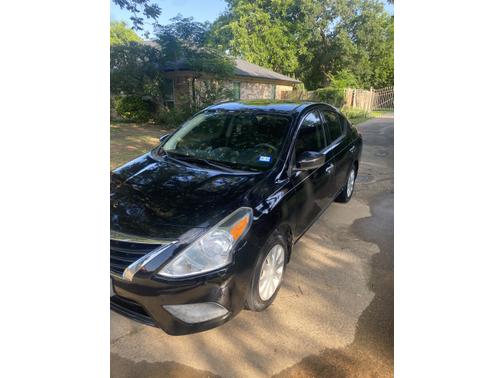 2015 Nissan Versa 1.6 SV