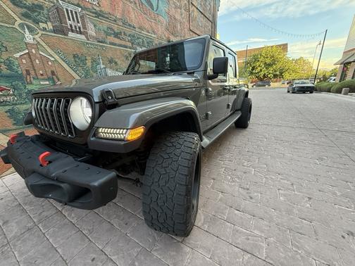 Gray 2020 Jeep Gladiator North Edition