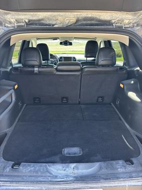 Gray 2016 Jeep Cherokee Limited