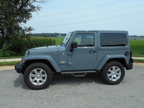 Gray 2014 Jeep Wrangler Sahara