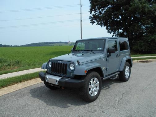 Gray 2014 Jeep Wrangler Sahara