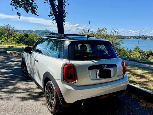 White 2021 MINI Hardtop Cooper