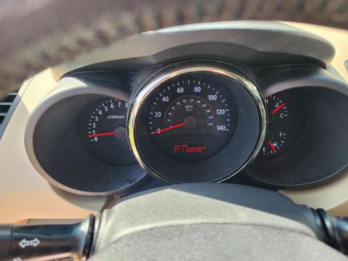 Beige 2010 Kia Soul !