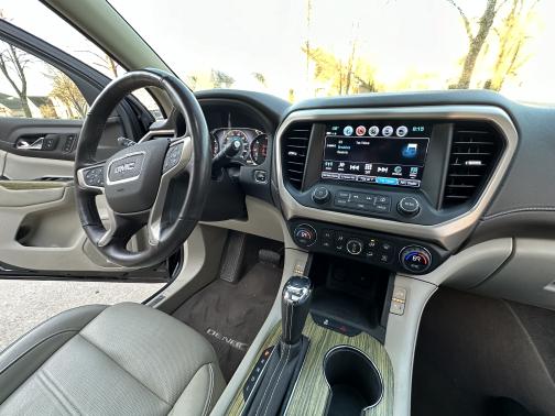 Black 2019 GMC Acadia Denali