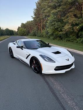 White 2015 Chevrolet Corvette Stingray