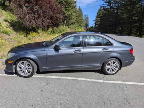 2013 Mercedes-Benz C-Class C 300 4MATIC Luxury