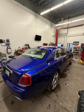 2016 Rolls-Royce Ghost Base