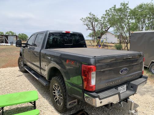 Photo 5 of 25 of 2017 Ford F-250 Lariat
