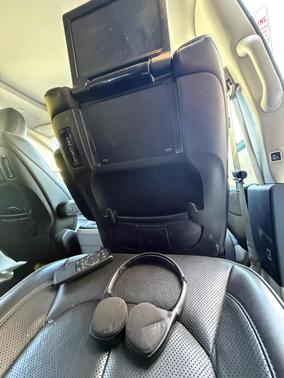 Silver 2020 Chrysler Pacifica Hybrid Limited