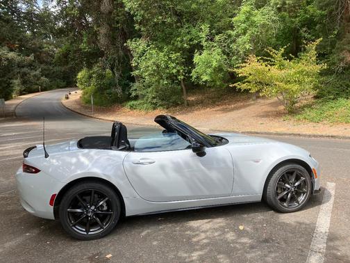 Gray 2016 Mazda MX-5 Miata Club
