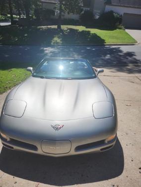 1998 Chevrolet Corvette Base
