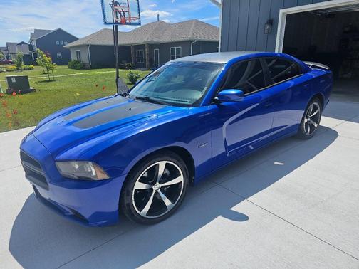 Blue 2013 Dodge Charger R/T