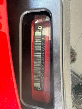 2004 Chevrolet SSR Base