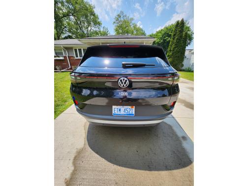 2023 Volkswagen ID.4 Pro S Plus