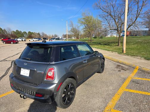 2010 MINI Cooper S Base
