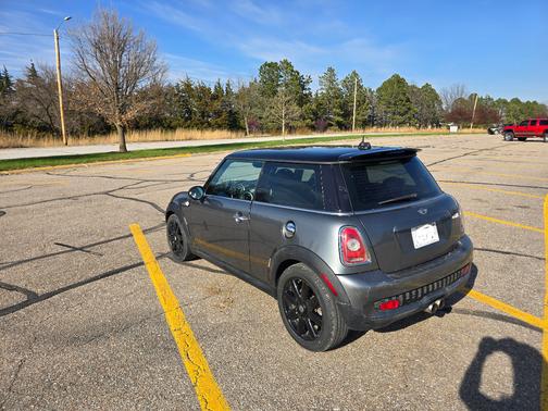 2010 MINI Cooper S Base