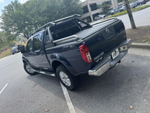 2011 Nissan Frontier SV