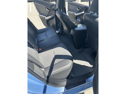 2012 Toyota Prius Plug-in Advanced
